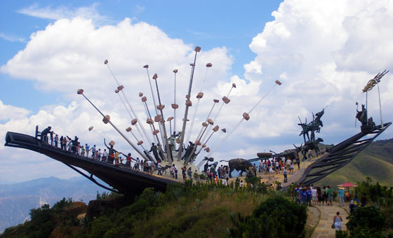 Monumento a La Santandereanidad in Parque Nacional del Chicamocha, Santander