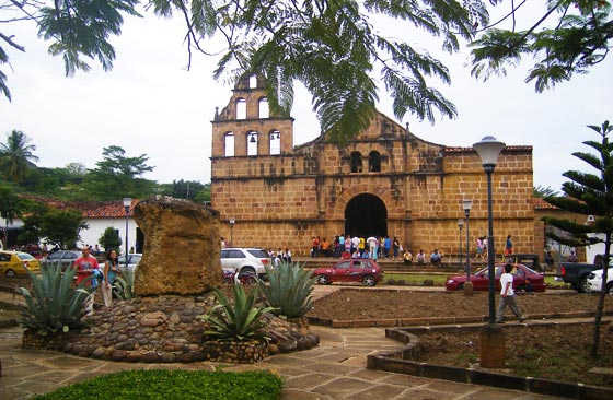 Church on main plaza of Guane