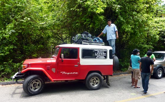 Tourist jeep in Parque Tayrona