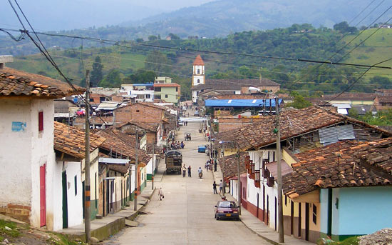 A main street in San Agustin