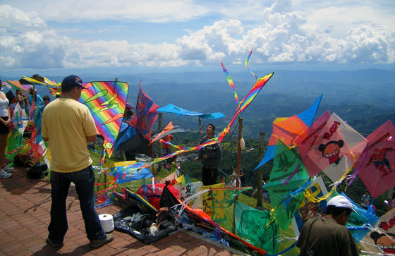 Flying kites at Chipre